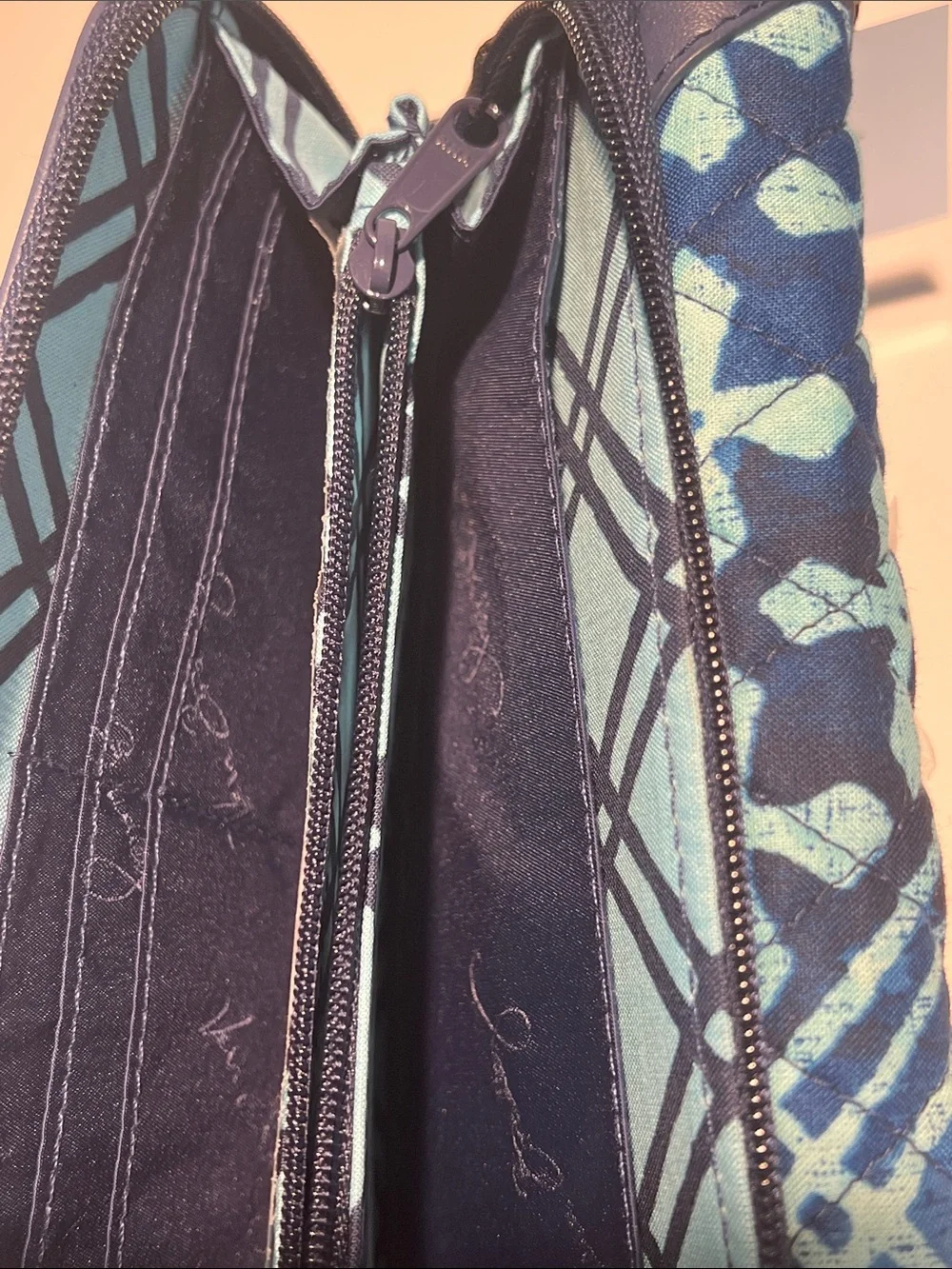 Vera Bradley Blue Patterned Wristlet Clutch with Teal Accents